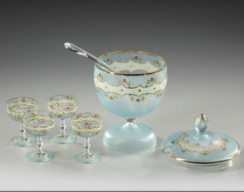 Bol De Punch Et Verre