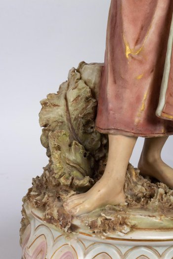 Vendeur d’eau et femme revenant de la pêche. Royal Dux Bohemia, première moitié XXème