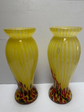 PAIRE DE VASE DE PANTIN