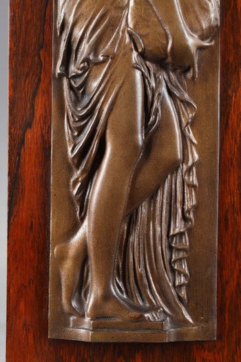 Coppia di bassorilievi, "Donne che trasportano acqua".