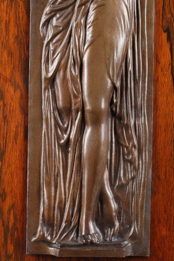 Coppia di bassorilievi, "Donne che trasportano acqua".