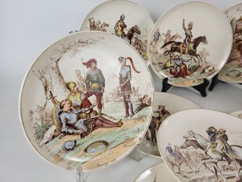 Series of 10 plates Creil and Montereau "Our military glories".