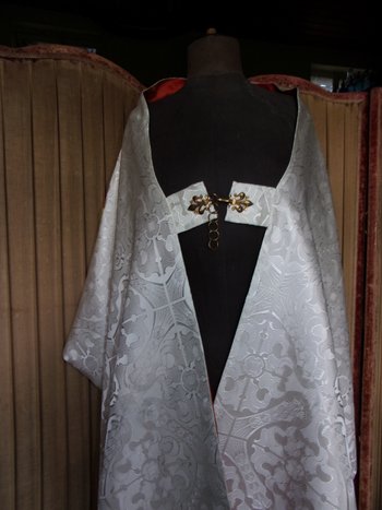 Voile huméral époque milieu du XXe siècle