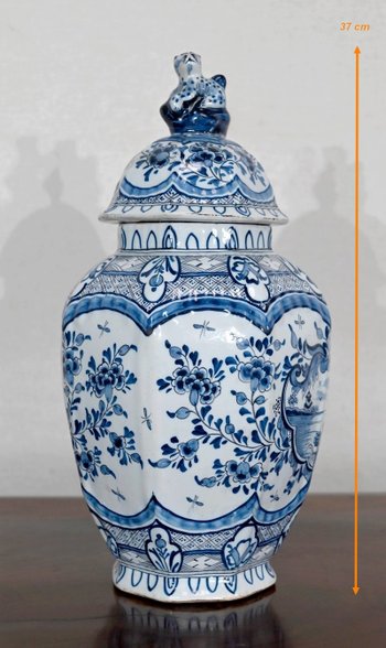 Delft earthenware vase - Early XXth century