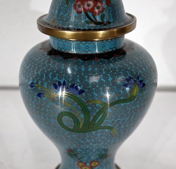 Cloisonné enamel and bronze vase, Japan - Late 19th century