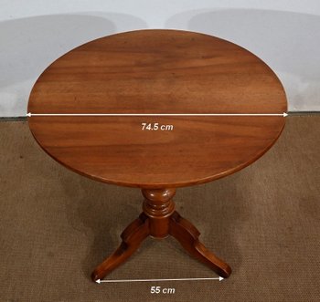 Solid Walnut Pedestal table, Louis Philippe style - 2nd half of the 19th century