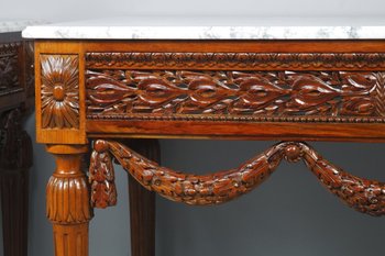 Coppia di console in noce e marmo in stile Luigi XVI