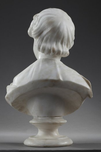 Alabaster Sculpture : Bust Of A Young Girl, 19th Century