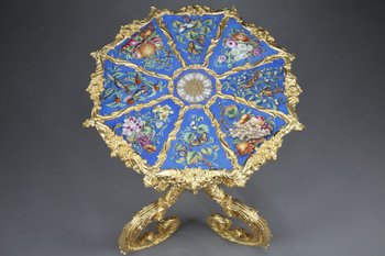 Table Guéridon En Porcelaine De Style Rocaille