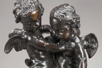 Bronze-Gruppe : Zwei Liebende, die sich um ein Herz streiten