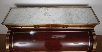 Important Bureau Cylindre en Acajou, style Louis XVI, époque Napoléon III – 2ème moitié XIXe