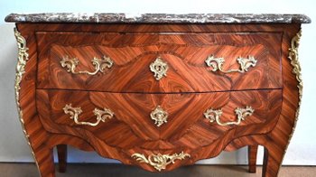 Cassettone sauteuse, stile Luigi XV - seconda metà del XIX secolo