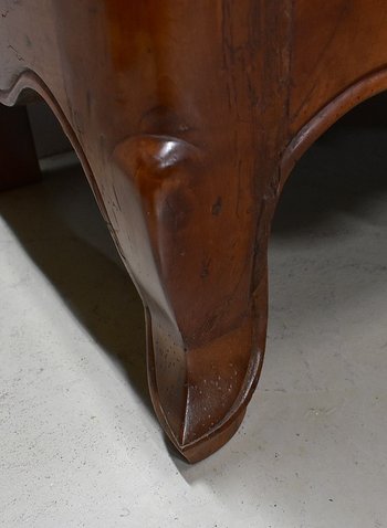 Importante Quattro porte di proprietà, regionale, in betulla rossa, periodo Luigi XV - Fine XVIII secolo
