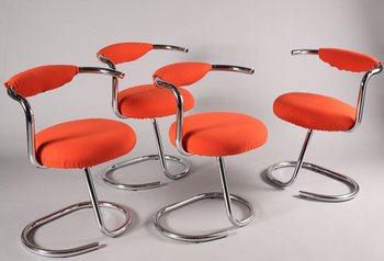 Set of 8 "Cobra" Chairs by Giotto Stoppino