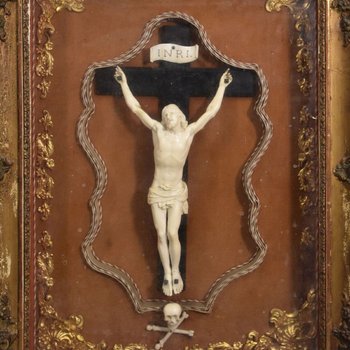 Crucifix Janséniste Au Memento Mori Dans Son Cadre Bois Et Stuc Doré XIXème