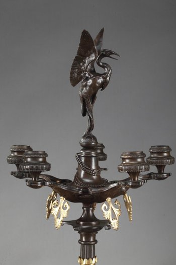 Ein großes Paar Bronze-Kerzenleuchter aus der Restaurationszeit