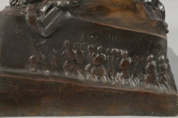 Scultura in bronzo "Il Guerriero" di Auguste de Wever