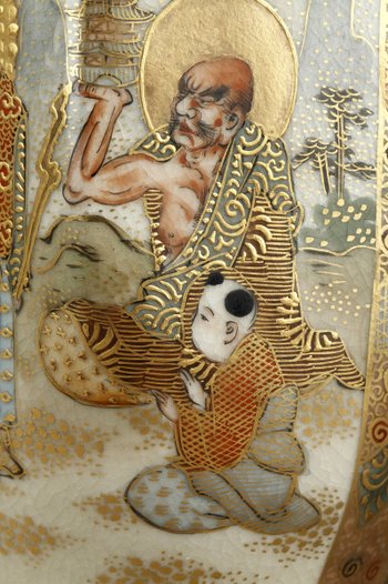 Coppia di piccoli vasi in porcellana Satsuma, Giappone, XX secolo
