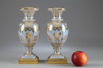 Restaurierung Opalvasen mit Desvignes-Dekor