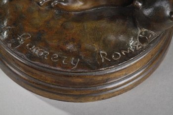 Bronzo "Donna con colombe" di Charles-Alphonse Gumery