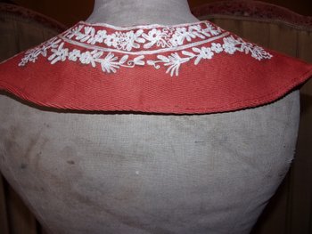 Gilet brodé pour femme, époque fin XIXe siècle