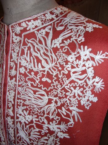 Gilet brodé pour femme, époque fin XIXe siècle