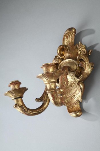 Appliques Anciennes à 2 Lumières En Bois Doré d'époque Louis XV