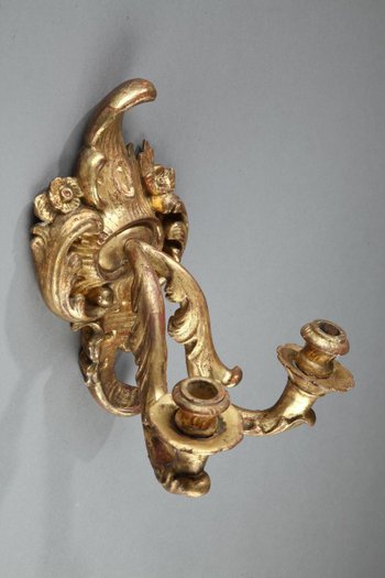 Appliques Anciennes à 2 Lumières En Bois Doré d'époque Louis XV