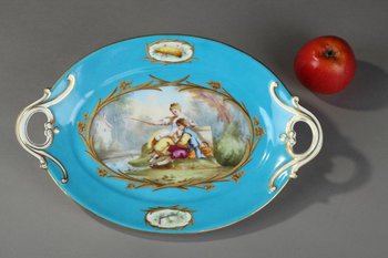 Coupe En Porcelaine Bleue Dans Le Style De Sèvres, XIXe Siècle