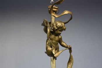             Lampadario Napoleone III in bronzo dorato per bambini