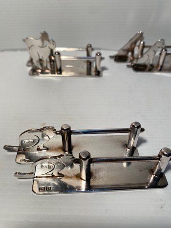 ANIMAL KNIFE HOLDER SERIES