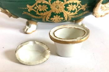19th century hard porcelain inkwell