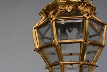             Lanterna in bronzo dorato dalla Reggia di Versailles