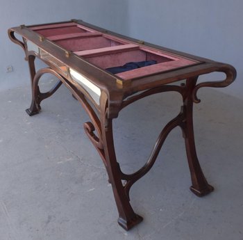 Superb Art Nouveau Console In Carved Mahogany 1900