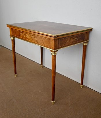 Table de Jeux en Palissandre, style Louis XVI – Fin XIXe