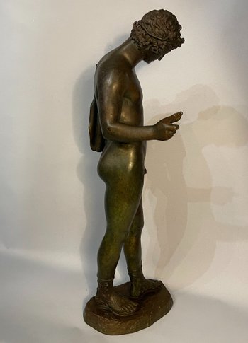 Narciso di Pompei, scultura in bronzo del "Grand Tour" del XIX secolo.