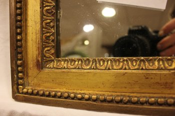 Small Louis XVI Mirror, Gilded Wood, Mercury Glass 20 X 23 Cm