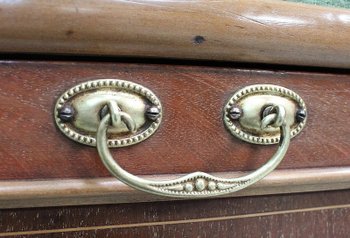Porte Revues - Tabouret Anglais en Acajou Blond - 1900 / 1920