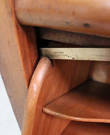 Porte Revues - Tabouret Anglais en Acajou Blond - 1900 / 1920