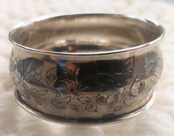 Portatovagliolo in argento sterling pugno collare monogramma orafo Vautrain