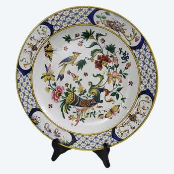 Round dish in Gien earthenware 19th century