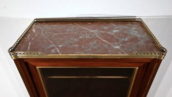 Small Mahogany display case, Louis XVI style - End of XIXth century