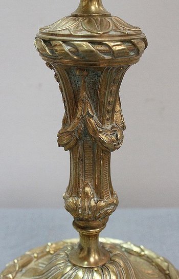 Paire de Flambeaux en Bronze Doré, style Louis XVI - XIXe