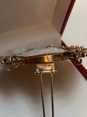 SPILLA A CAMMEO IN ORO E ARGENTO