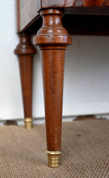 Piccolo mobile in mogano, stile Luigi XVI - 1930