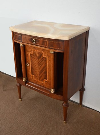 Petit Meuble en Acajou, style Louis XVI – 1930