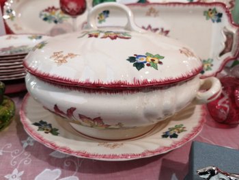 Service de table Longwy en faïence modèle Marseille 45 pièces