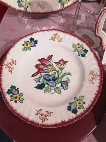 Service de table Longwy en faïence modèle Marseille 45 pièces