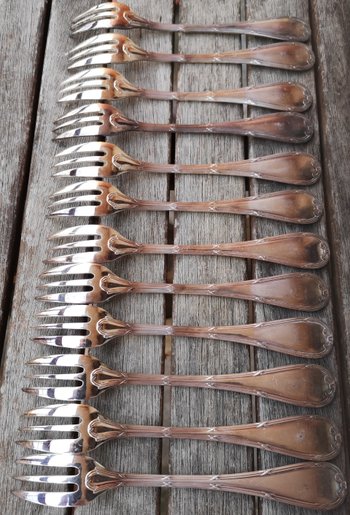12 silver plated cake forks, "Ribbons" model, Christofle goldsmith's shop