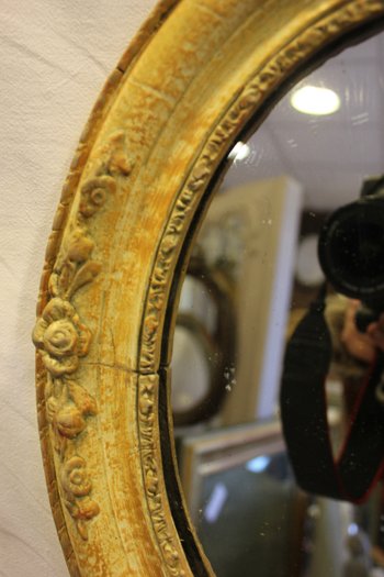 Pair Of Small Oval Medallion Mirrors, Mercury mirror 31 X 37 Cm